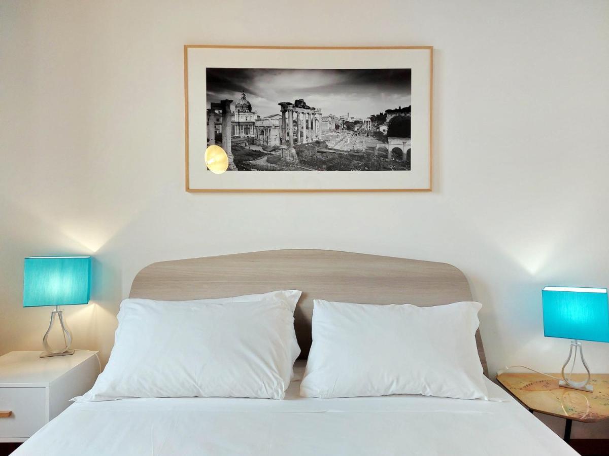 Apartmán Ych-Farnese Charme Řím Exteriér fotografie
